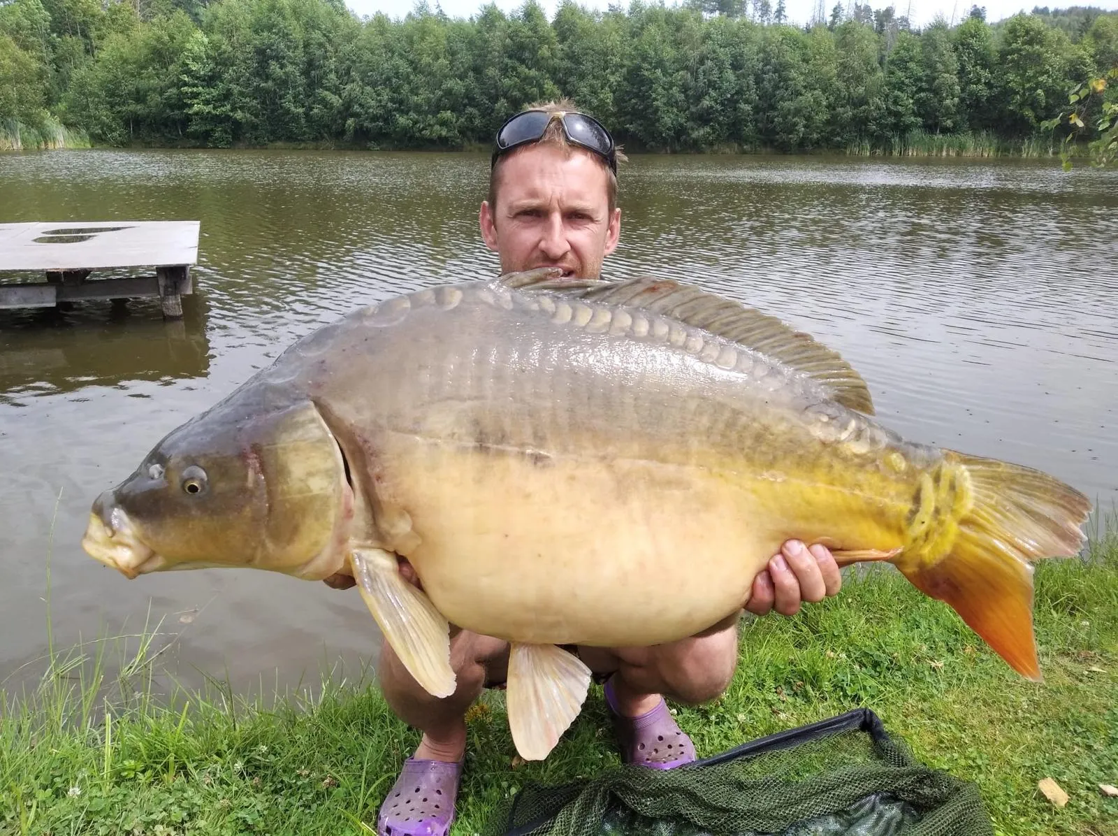 Rybaření na rybníce